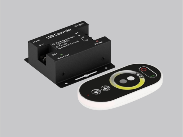 D01-4 D01-4 LED CONTROLLER "CONTROL COLOR TEMPERATURE"